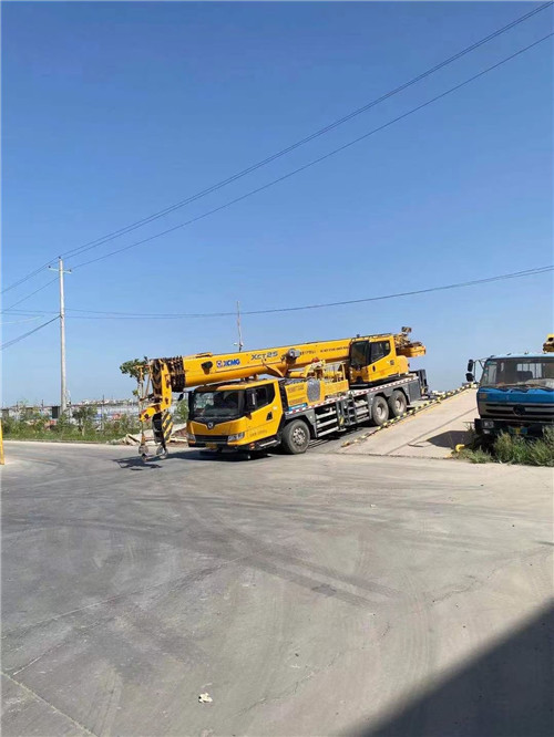 连云港市吊车作业时，可能会产生哪些额外收费项目？